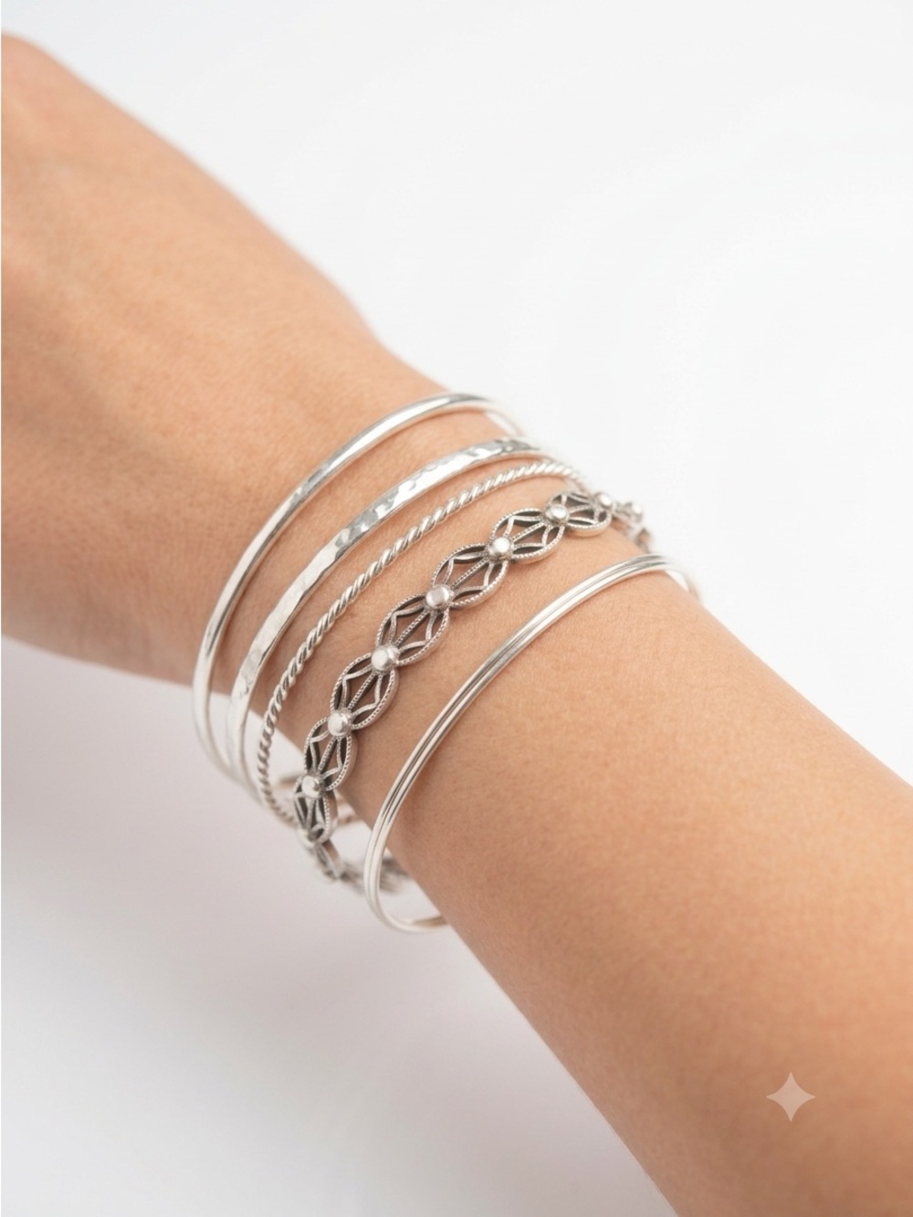 Vintage 70s Sterling Silver Filigree Bangle Bracelet